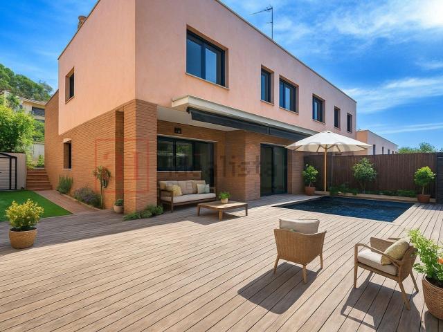 Chalet, Sitges
