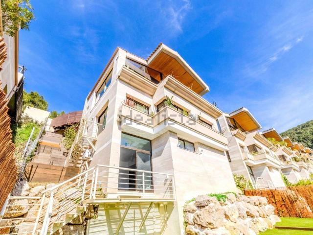 Chalet, Sitges