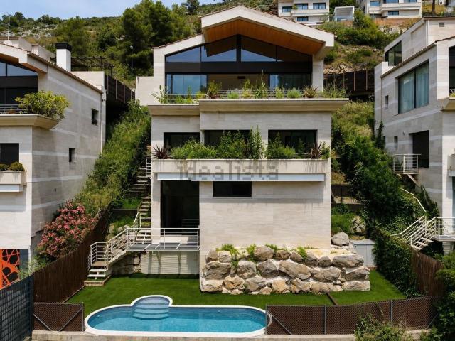 Chalet, Sitges