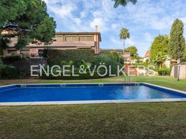 Chalet, Sitges