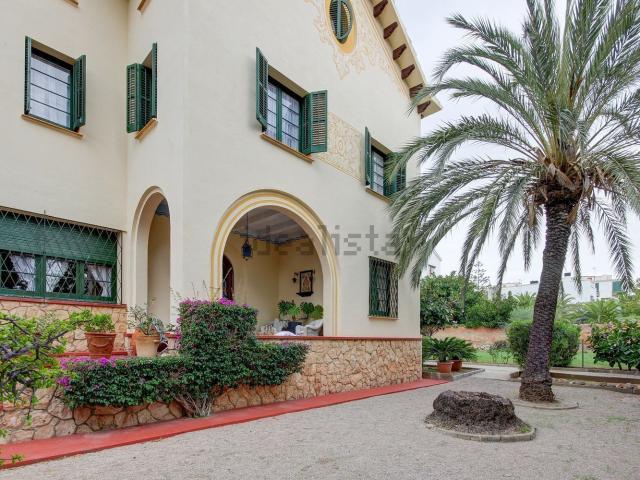 Chalet, Sitges