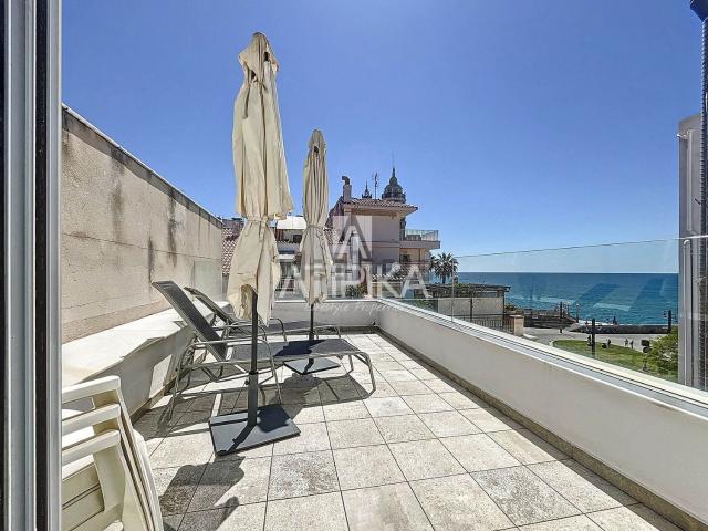 Chalet, Sitges