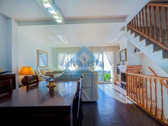 Chalet, Sitges