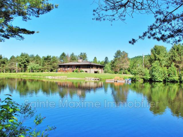 Chalet situé au CANADA, QUEBEC, Secteur des Laurentides Vill