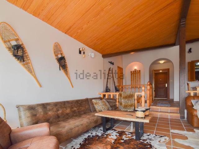 Chalet, Sierra Nevada