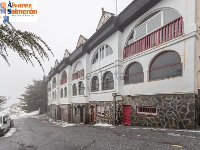 Chalet, Sierra Nevada