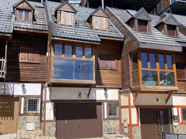 Chalet, Sierra Nevada