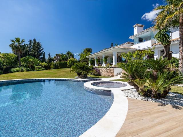 Chalet, Sierra Blanca, Marbella
