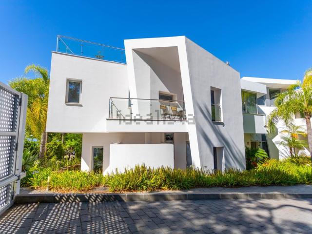 Chalet, Sierra Blanca, Marbella