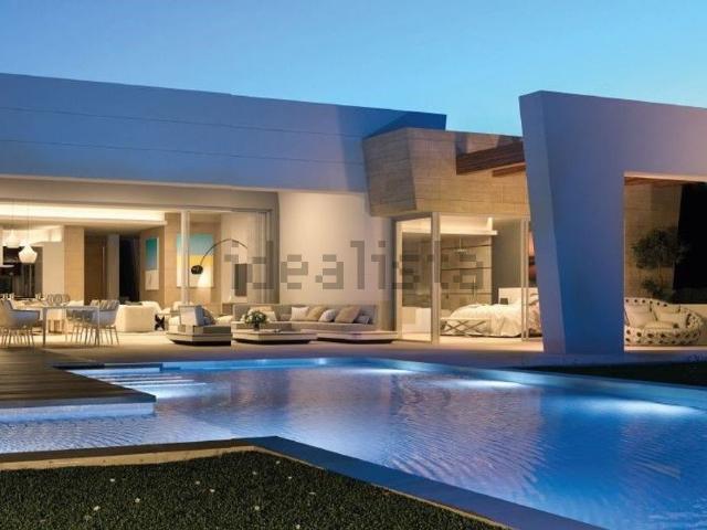 Chalet, Sierra Blanca, Marbella