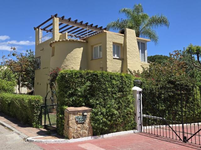 Chalet, Sierra Blanca, Marbella