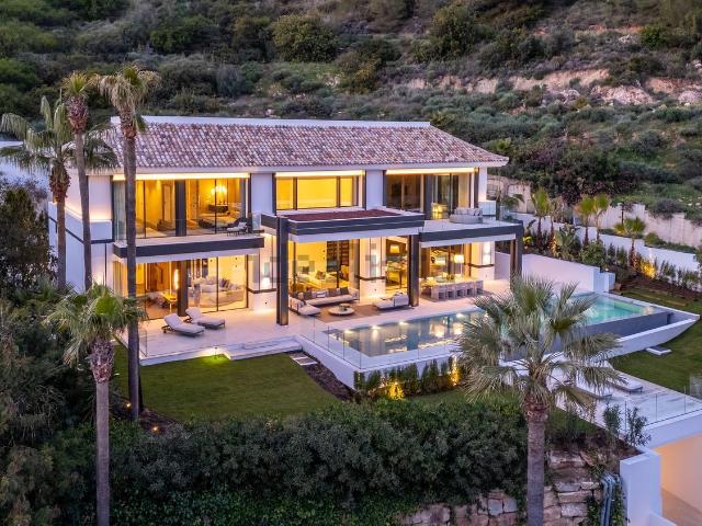 Chalet, Sierra Blanca, Marbella