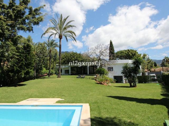 Chalet, Sierra Blanca, Marbella