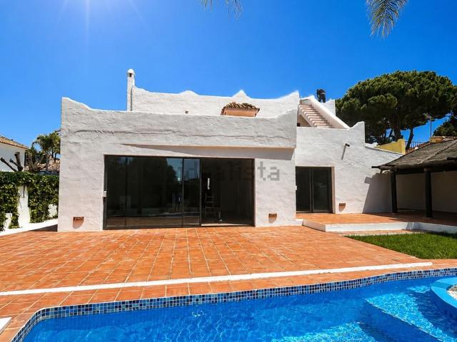 Chalet, Sierra Blanca, Marbella