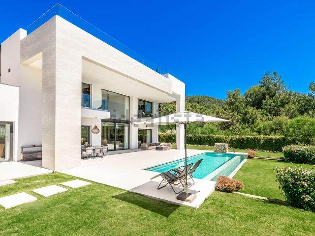 Chalet, Sierra Blanca, Marbella