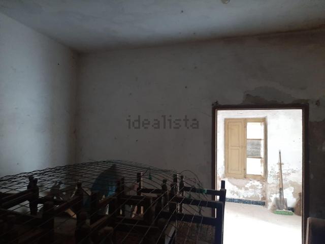 Chalet, Sierra de Fuentes
