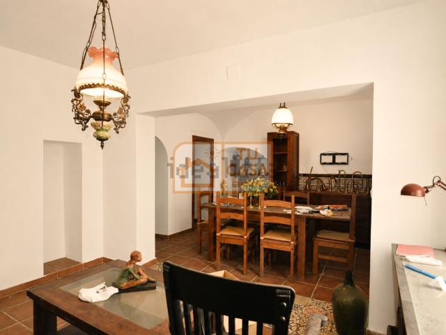 Chalet, Sierra de Fuentes