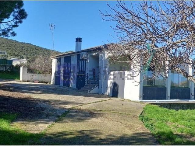 Chalet, Sierra de Fuentes