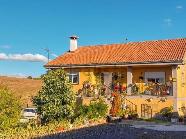 Chalet, Silleda