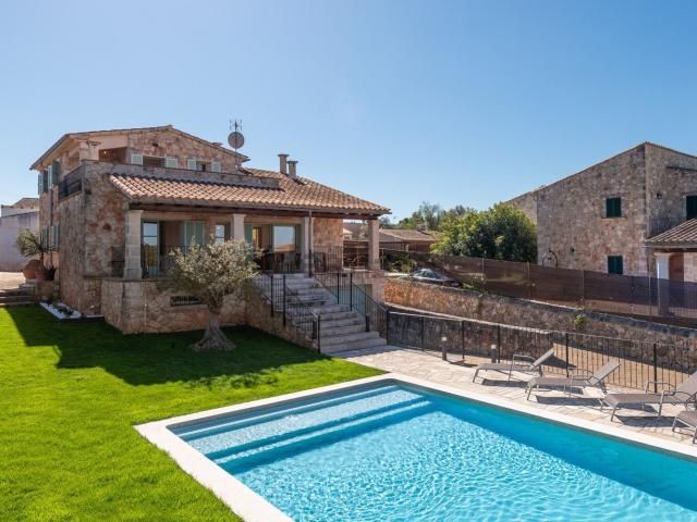 Chalet, Sineu