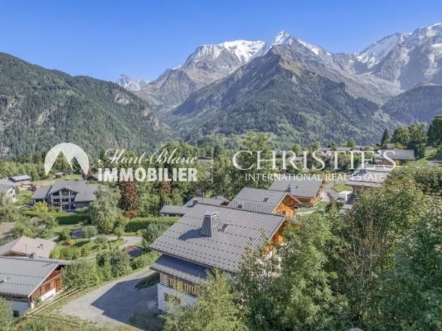 CHALET SKI IN & OUT FACE AU MONT BLANC