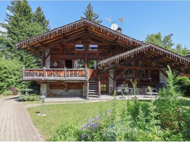 Chalet Stella – Élégance alpine au cœur du Mont d’Arbois 315m² Megève