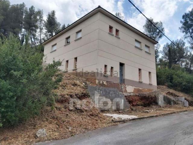 Chalet, Subirats