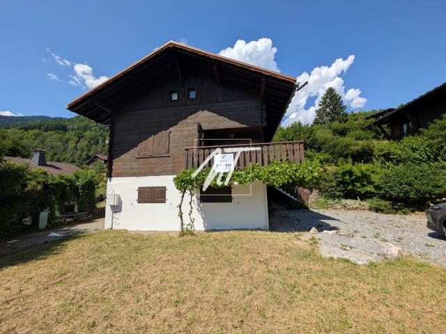 Chalet sur le coteau Sud de Verchaix