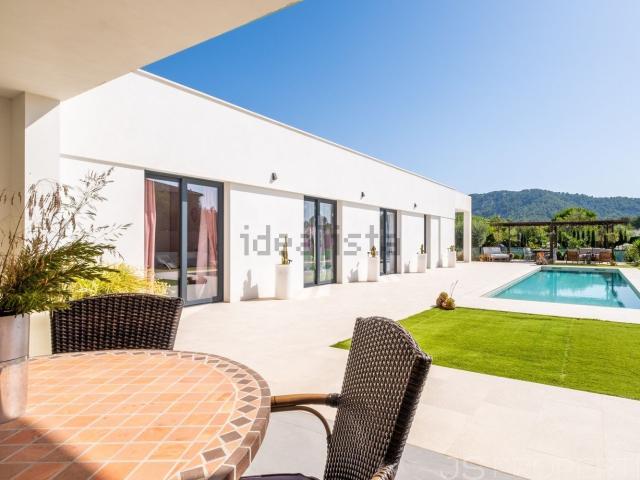 Chalet, Pobla Sa