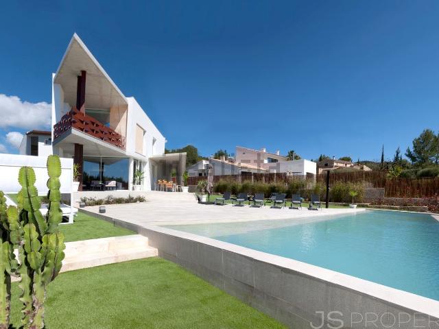 Chalet, Pobla Sa
