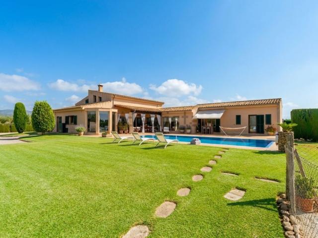 Chalet, Pobla Sa