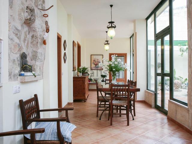Chalet, Pobla Sa