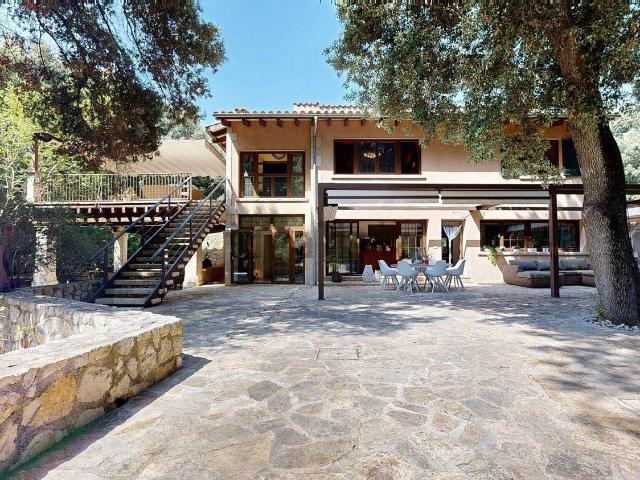 Chalet, Pobla Sa