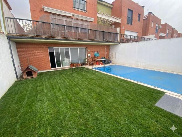 Chalet, Poblete