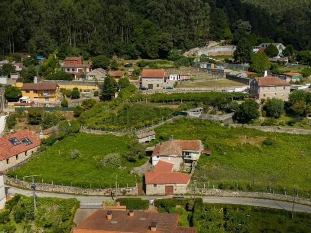 Chalet, Poio
