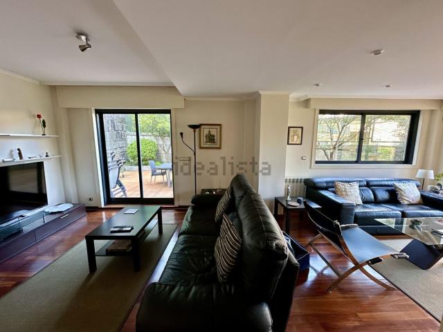 Chalet, Poio