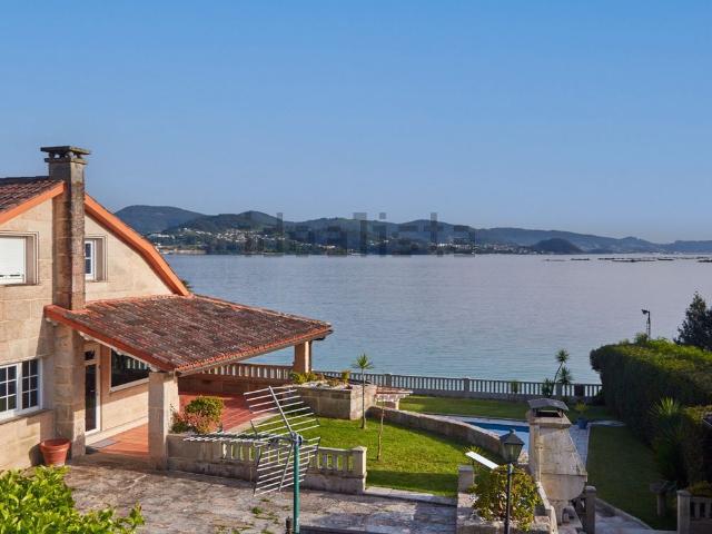 Chalet, Poio