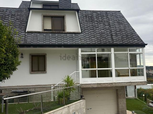 Chalet, Poio