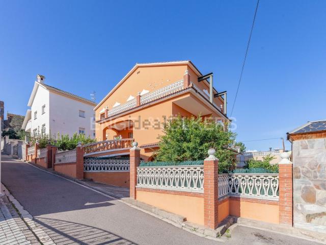 Chalet, Polinyà