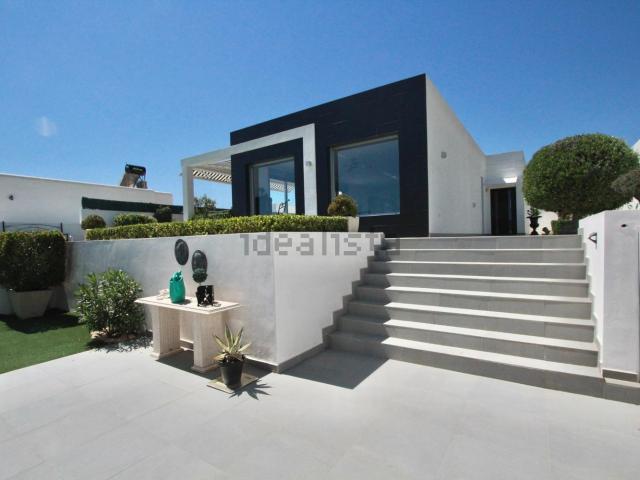 Chalet, Polop