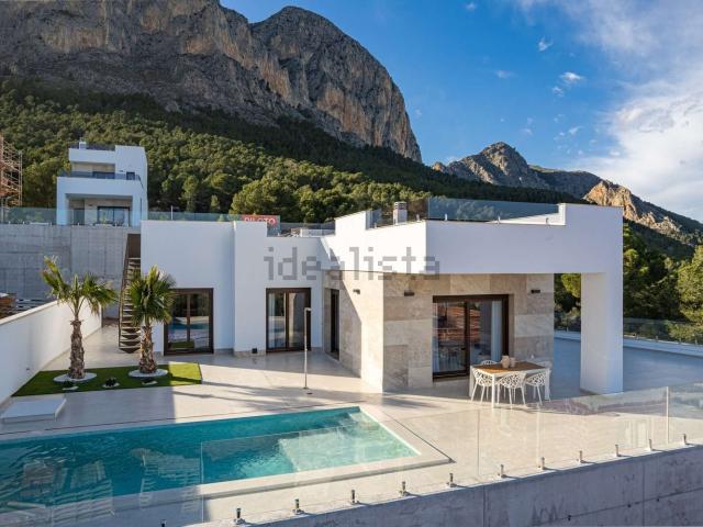 Chalet, Polop