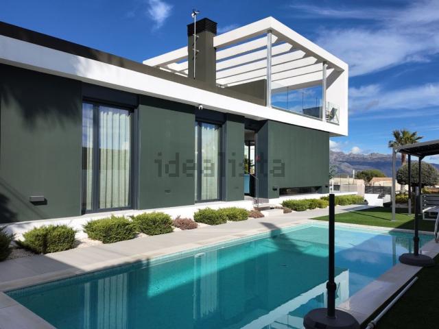 Chalet, Polop