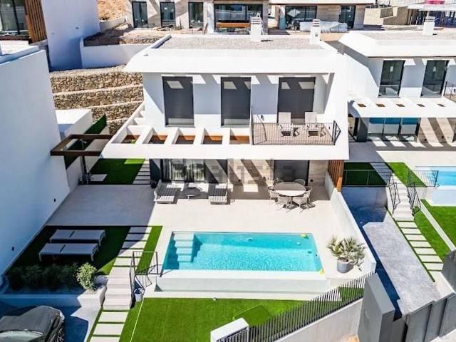 Chalet, Polop