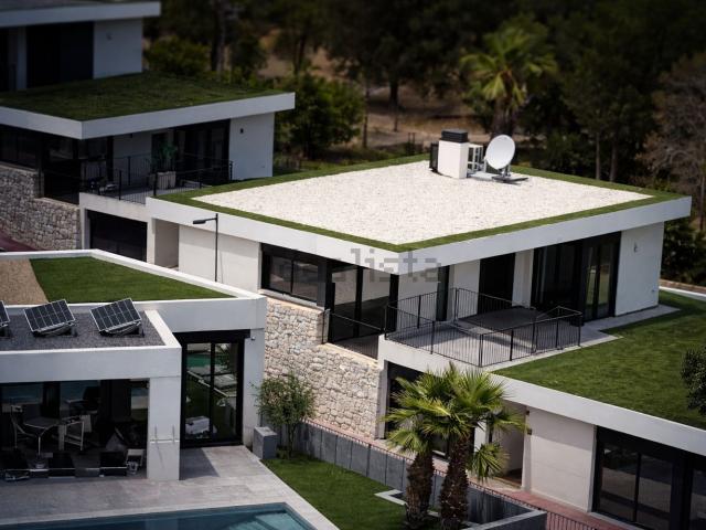 Chalet, Polop