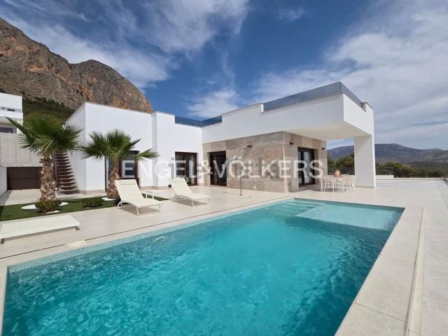 Chalet, Polop