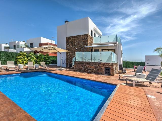 Chalet, Polop