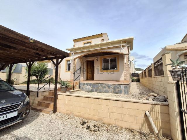 Chalet, Polop