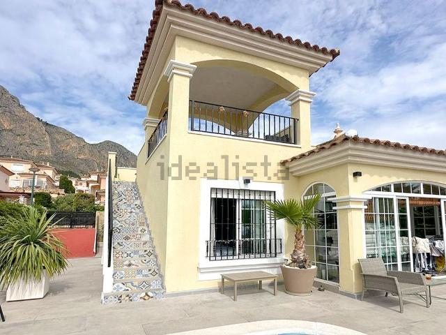 Chalet, Polop