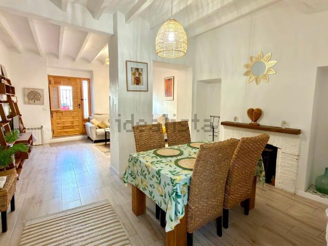 Chalet, Polop