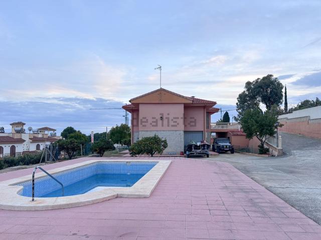 Chalet, Polop